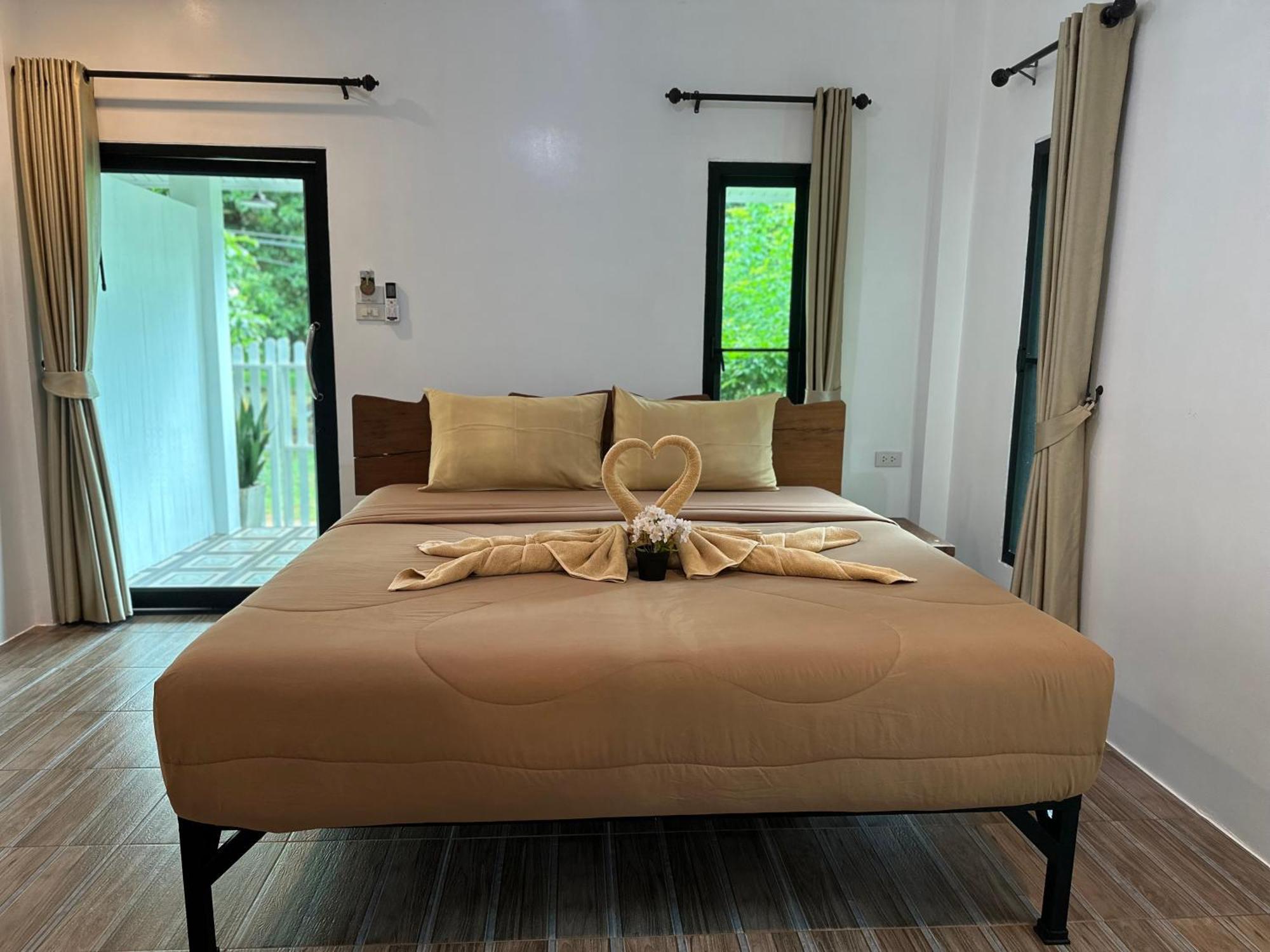 Hanoii House Hotel Koh Mak Ngoại thất bức ảnh